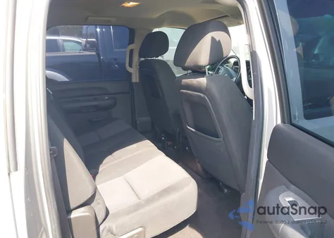 2010 GMC Sierra 1500 Sle z USA, uszkodzony, nr VIN 3GTRKVE31AG110571